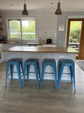 Ronny's at Tootgarook. Spacious villa, walk to beach. Tootgarook